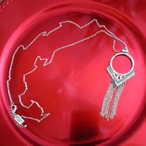 🦅NWOT Silver Dreamcatcher Pendant Necklace By American Eagle 🦅